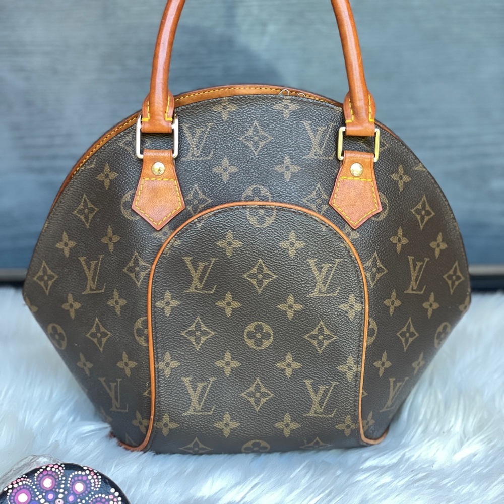 Louis Vuitton Ellipse Monogram size PM Shoulder Bag - Picture 5 of 17